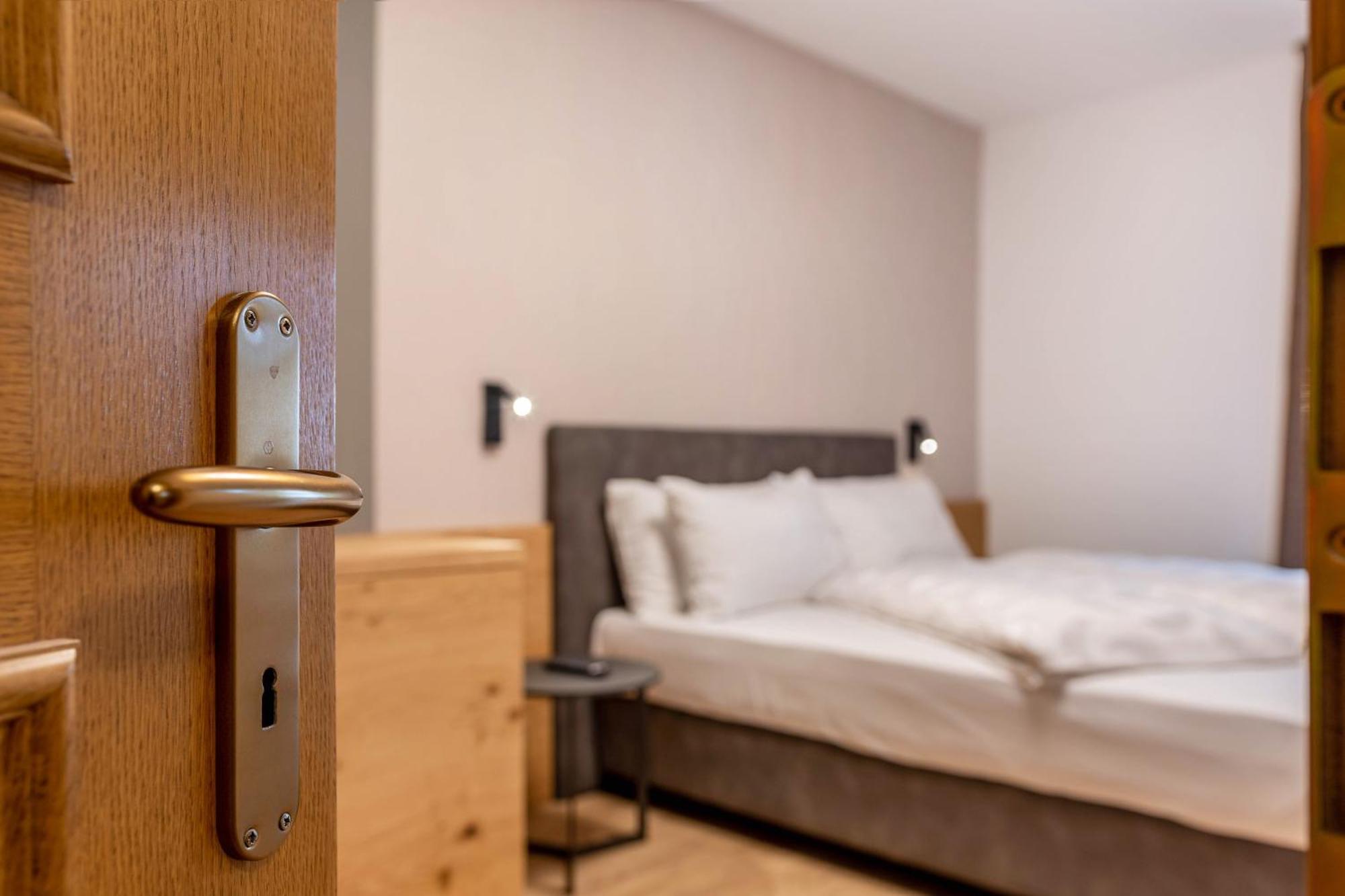 Kamerloy Apartments A Campitello di Fassa Bagian luar foto